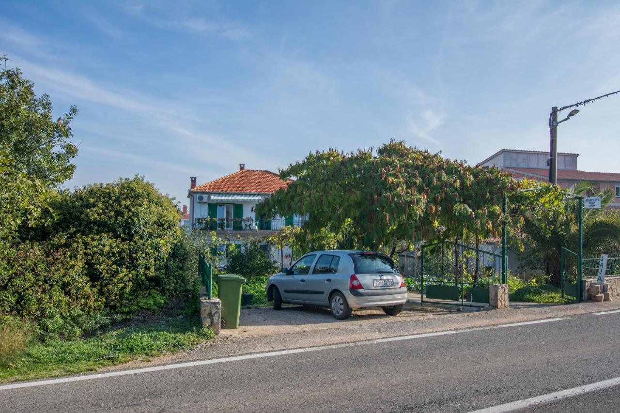 Apartments With A Parking Space Kraj, Pasman - 8457 Tkon Exterior photo