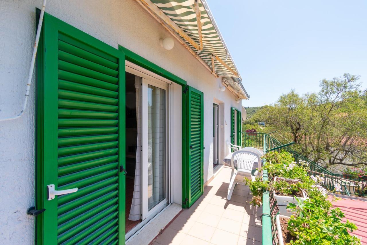 Apartments With A Parking Space Kraj, Pasman - 8457 Tkon Exterior photo